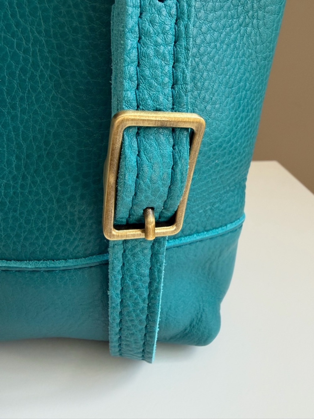Portland Leather Small Crossbody Bag - Picture 8 of 11